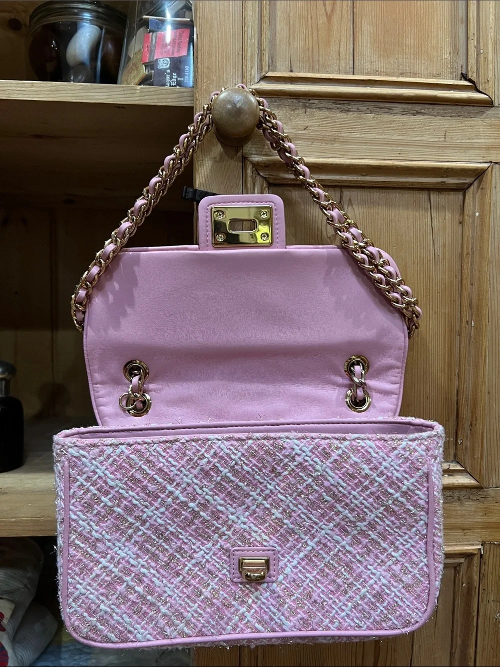 Karl Lagerfeld chic pink